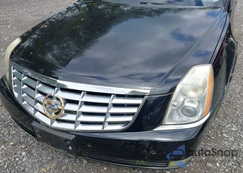 2009 Cadillac Dts 1Sc z USA, uszkodzony, nr VIN 1G6KD57Y69U111862
